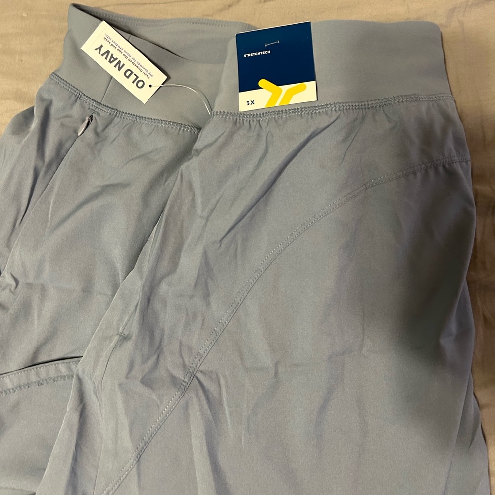 NWT - Old Navy High Waisted Stretchtech Skort